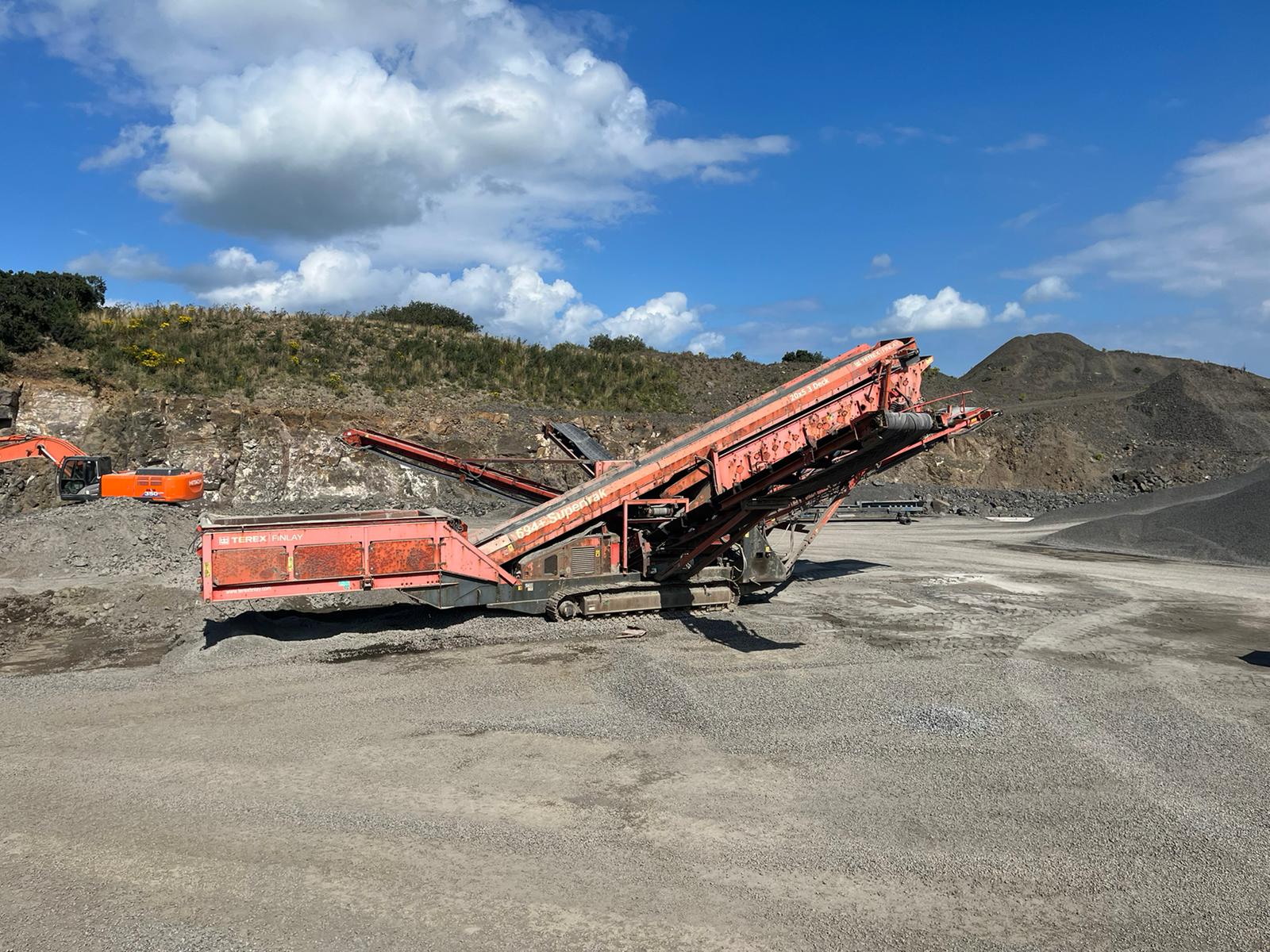 Terex Finlay 694 tracked three deck screen